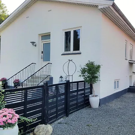 Koege Guesthouse Konukevi Koge