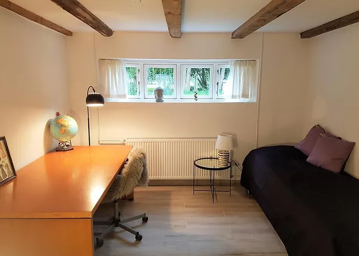 Koege Guesthouse Кёге